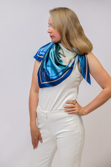 Платок «Теплые истории Юлии Белоусовой» 05