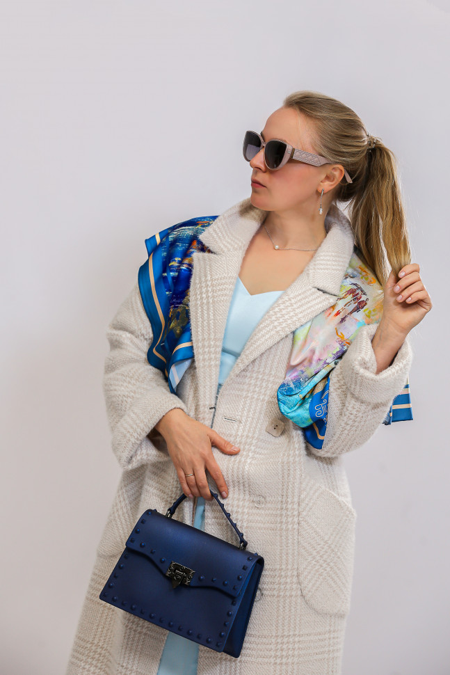 Платок «Теплые истории Юлии Белоусовой» 02